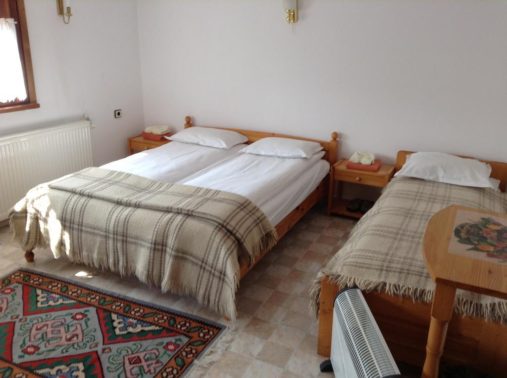 Vanda Guest House Arbanasi Esterno foto